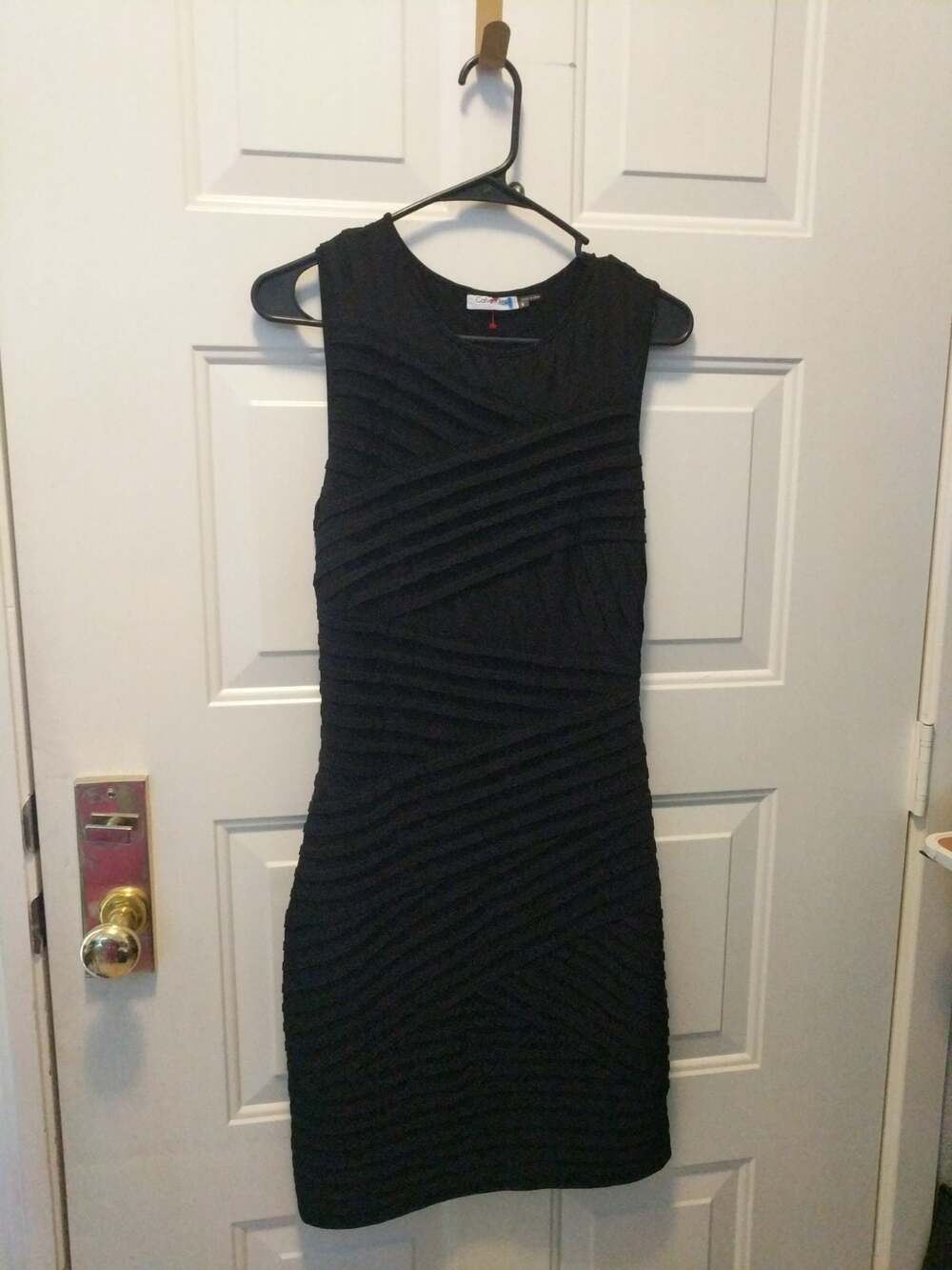 Calvin Klein Black Sleeveless knee length bodycon formal Dress women's size 6